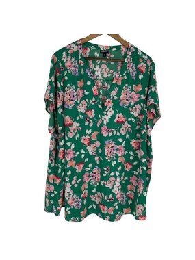 Torrid Green Pink Floral Print V-Neck Short Sleeve Blouse Size 4X